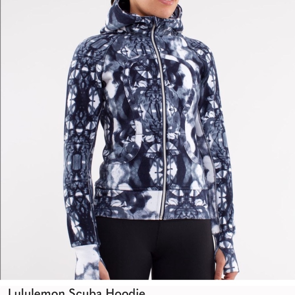 Rare Lululemon Scuba Hoodie, Ink Blot White & Blue Indigo size 4, Immaculate.